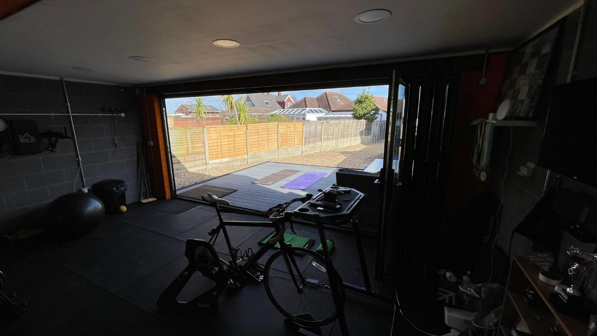 Private Luxury By The Sea, With A Personal Gym, Hot Tub, And Free Parking! Apartment *